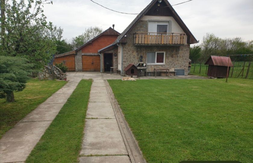 Dvoetažna