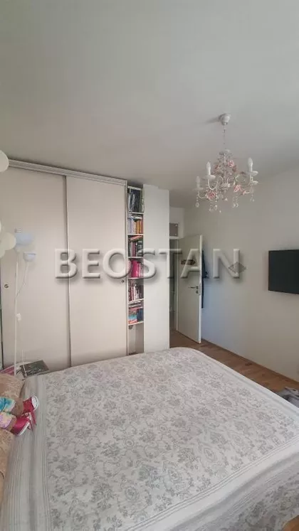 Juzni Bulevar | 4zida.rs