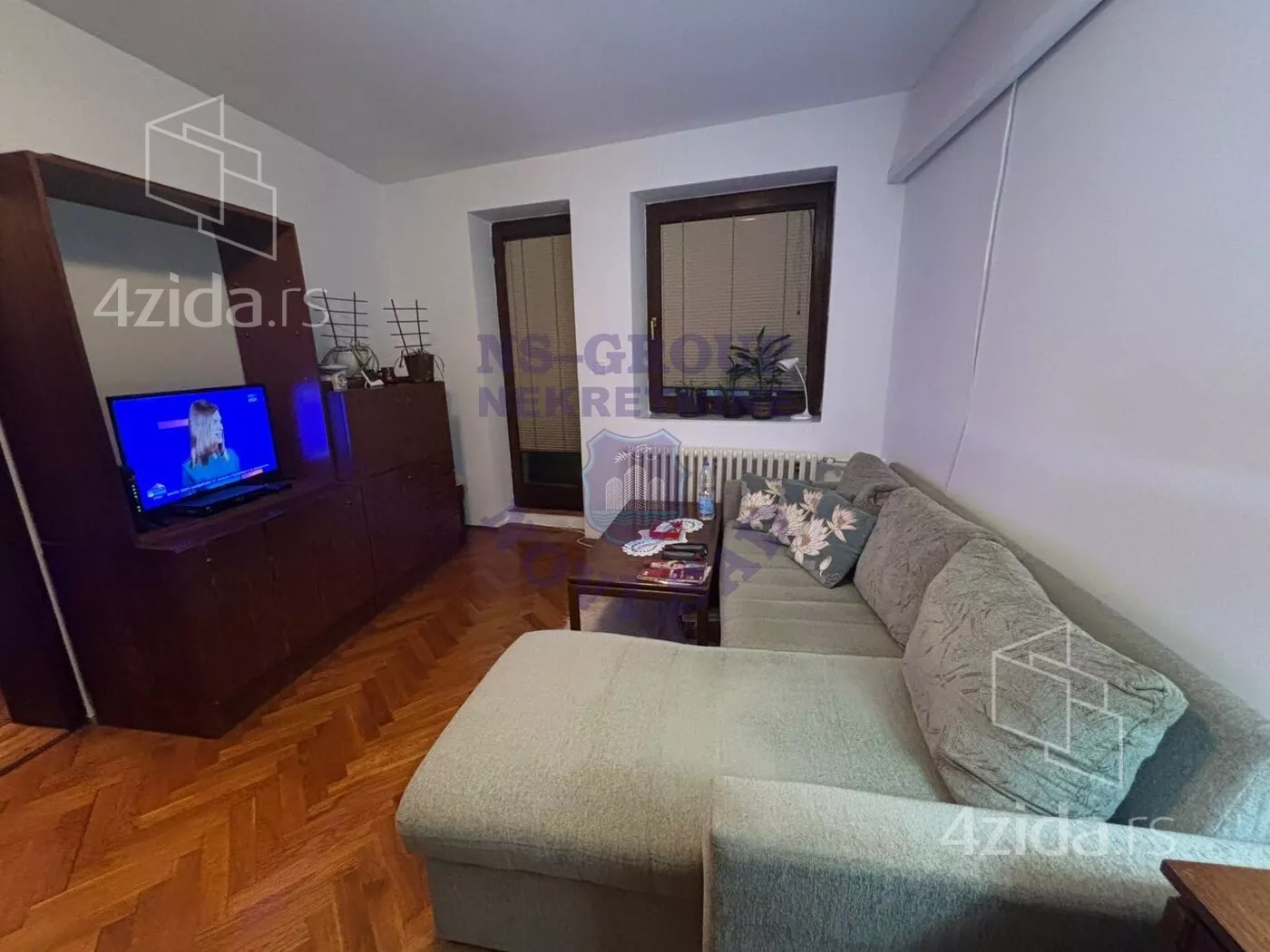 Dvoiposoban stan | 4zida