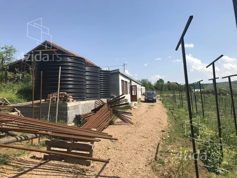 Poljoprivredno zemljište | 4zida