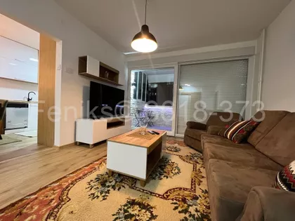 Kanarevo Brdo | 4zida.rs