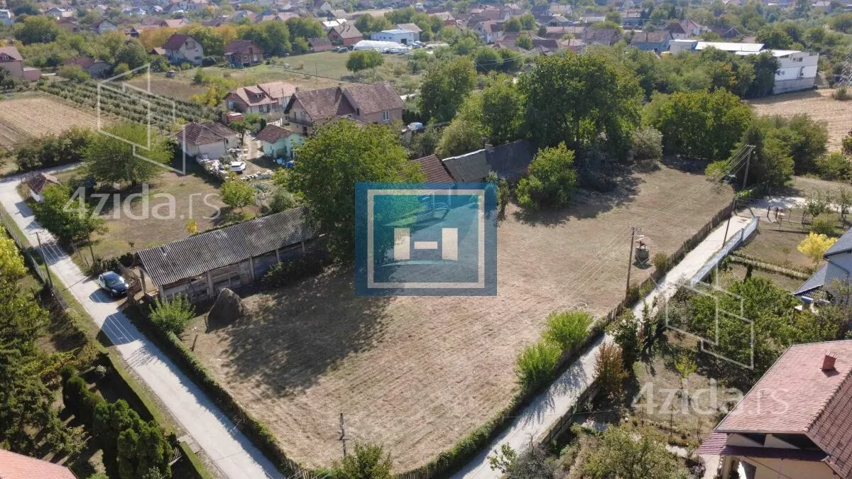 Plac | 4zida