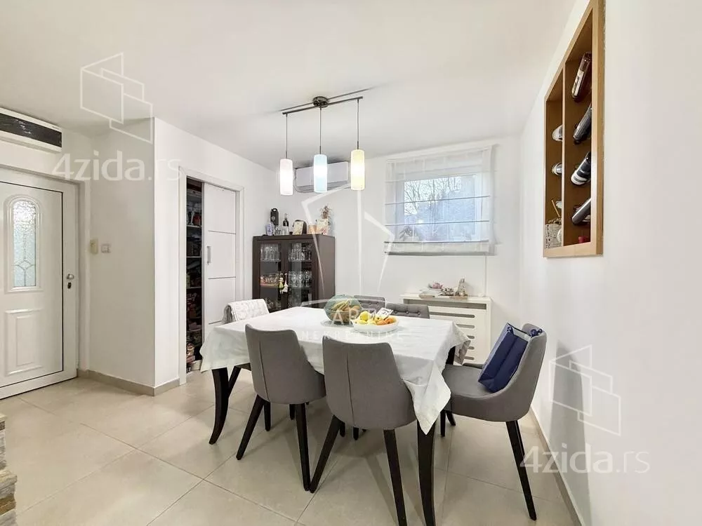 3-etažna kuća | 4zida