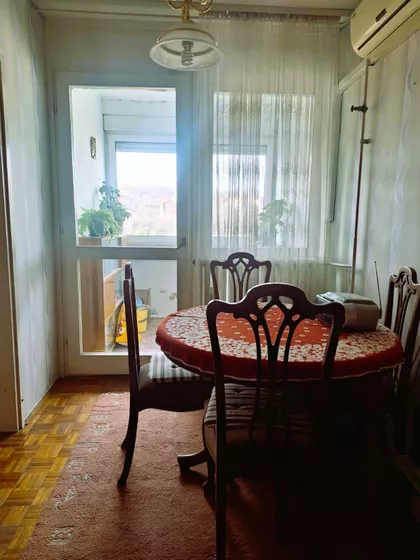 Šesnaestog Oktobra | 4zida.rs