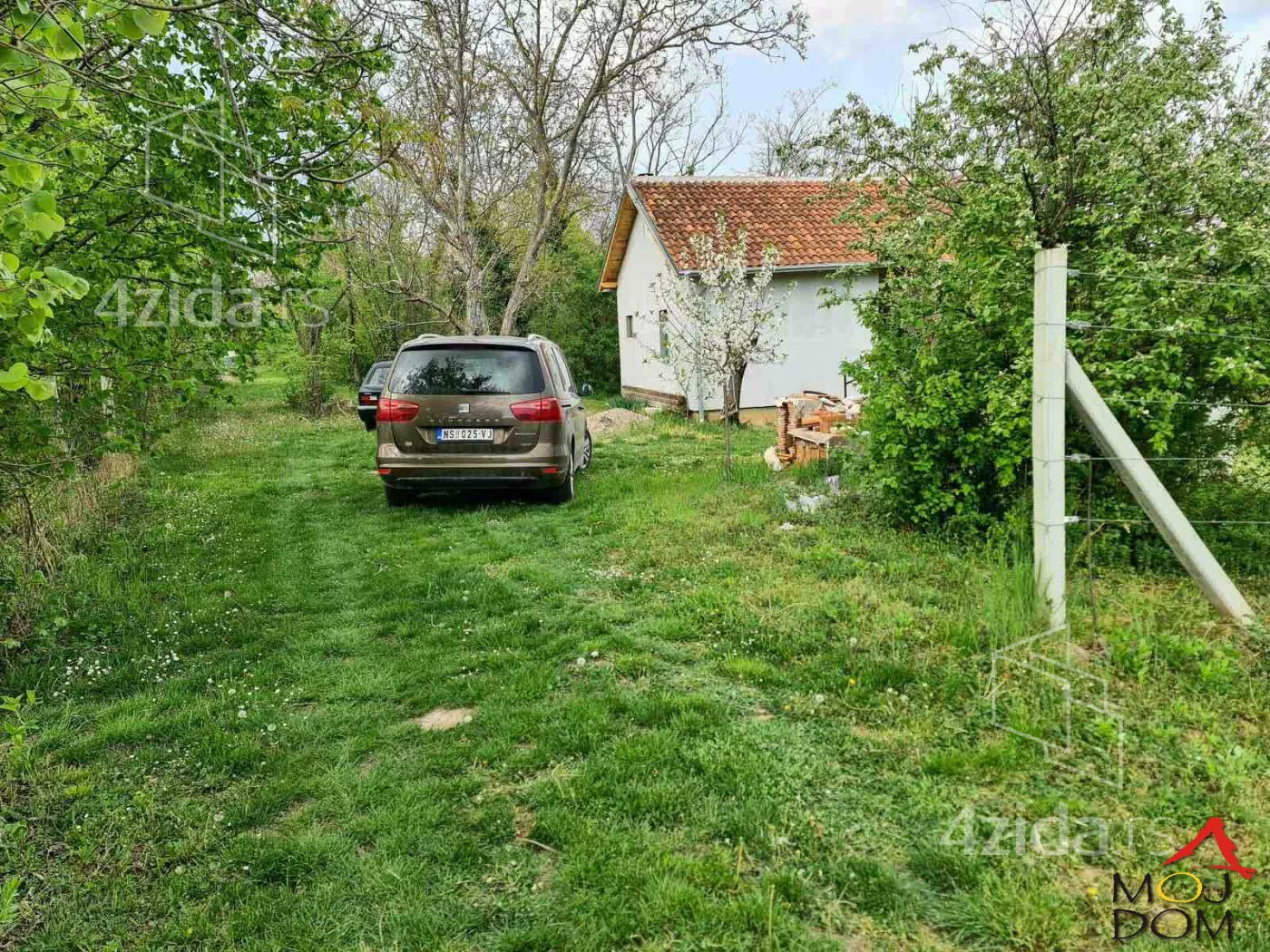 Plac | 4zida