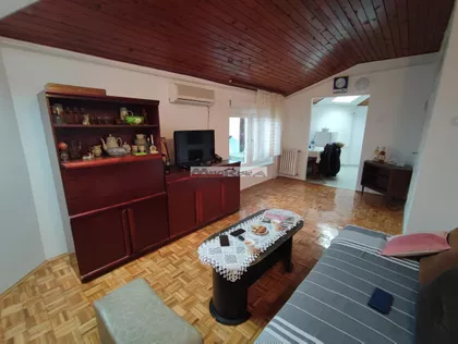 Saobraćajni fakultet | 4zida.rs
