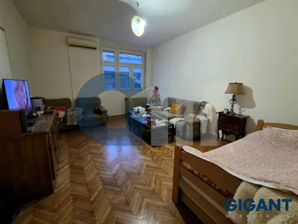 Luke Vukalovića | 4zida.rs