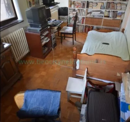 Šestosoban stan | 4zida