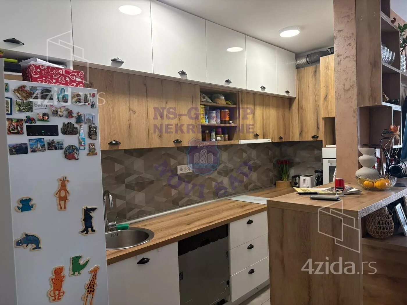 Četvorosoban stan | 4zida