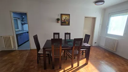 Ismeta Mujezinovića 19 | 4zida.rs