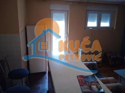 Karadžićeva | 4zida.rs