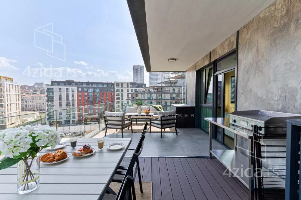 Četvorosoban stan | 4zida