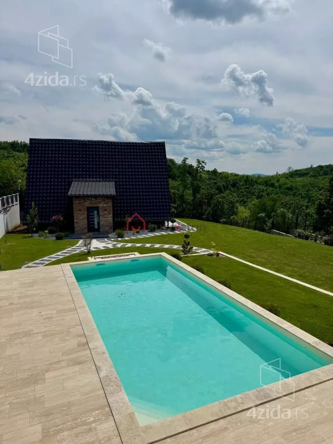 Kuća | 4zida