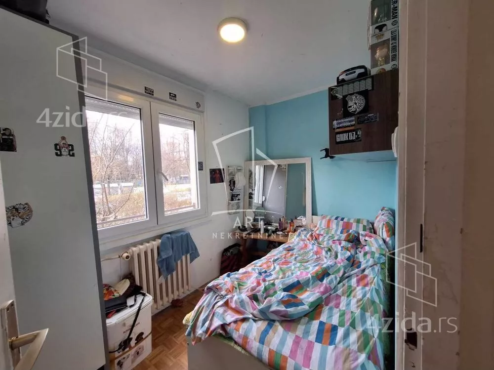 Troiposoban stan | 4zida