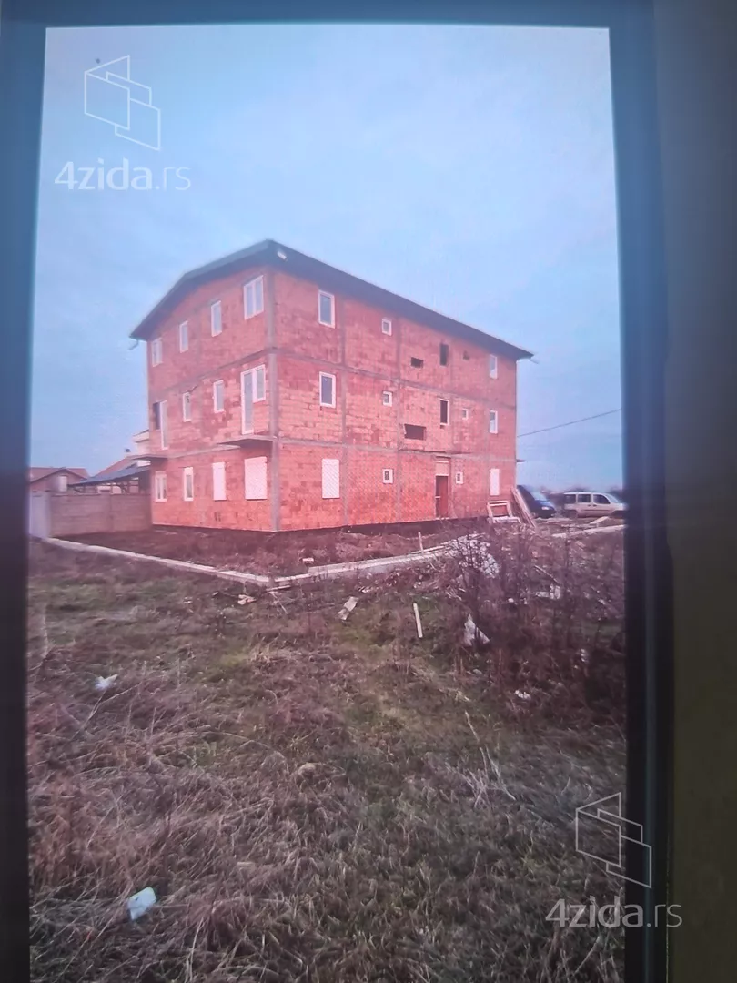 3-etažna kuća | 4zida