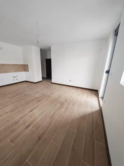 Novi Banovci | 4zida.rs