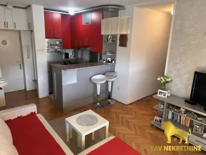 RUMENAČKA | 4zida.rs