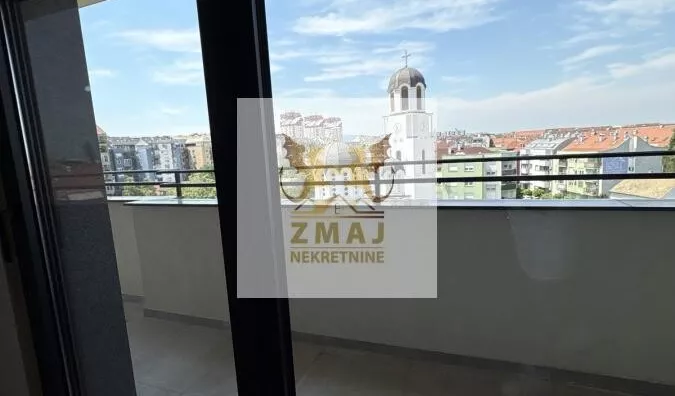 Šestosoban stan | 4zida