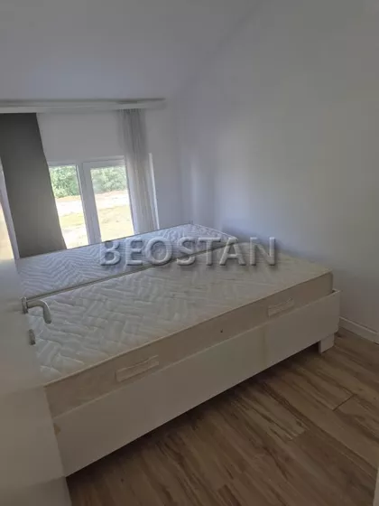 Sremska | 4zida.rs