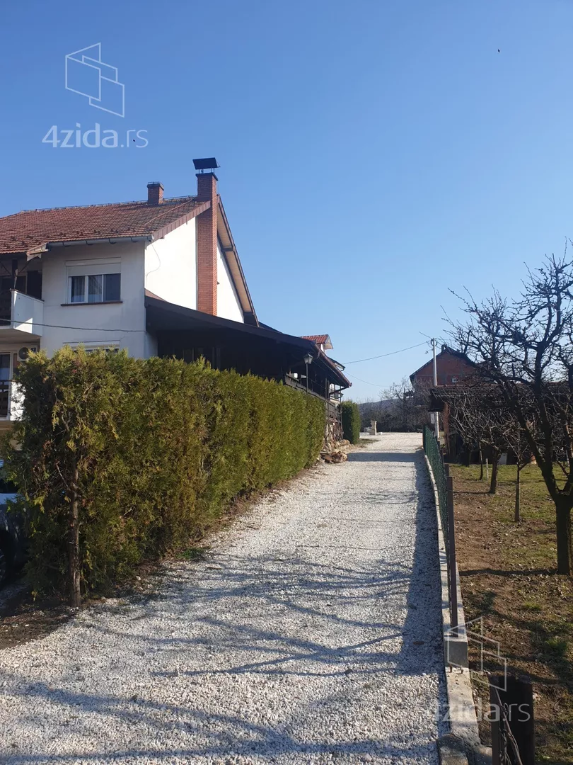 3-etažna kuća | 4zida