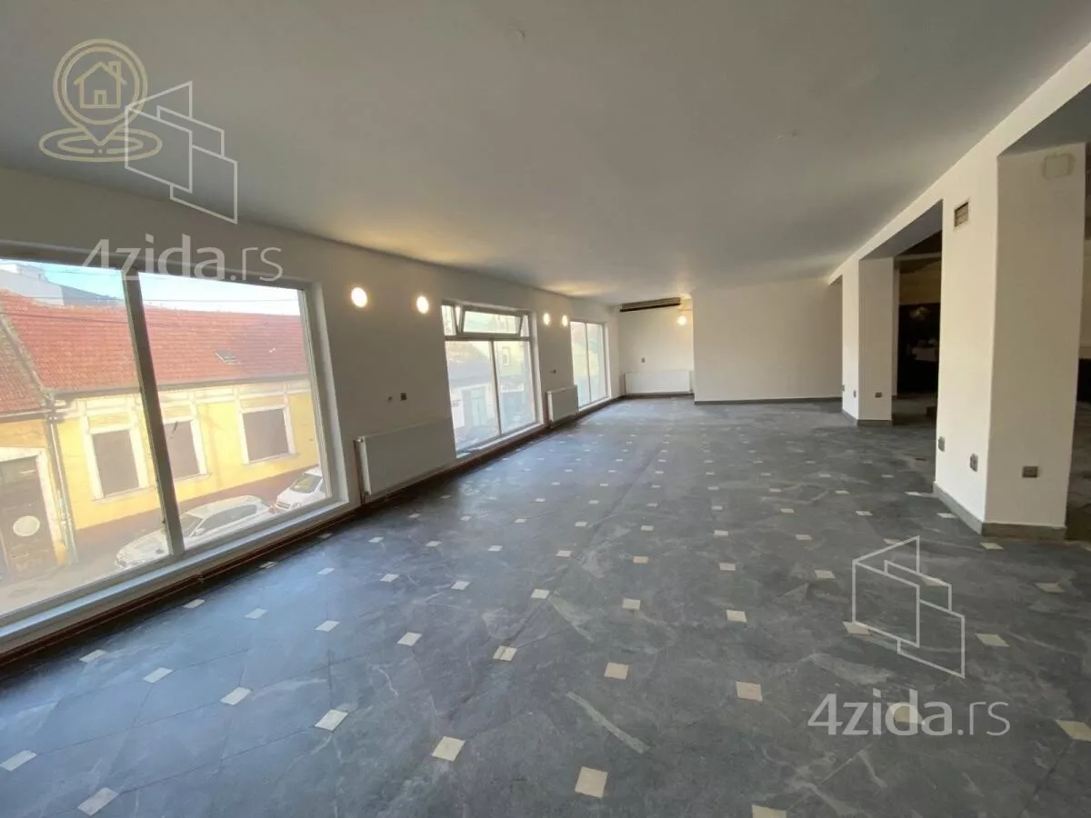 Poslovni prostor | 4zida