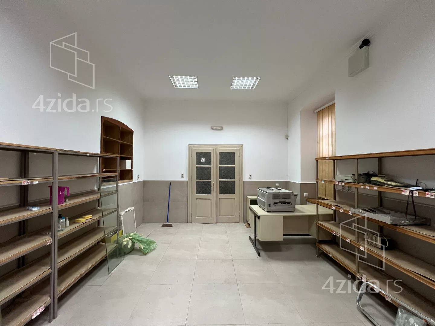 Poslovni prostor | 4zida