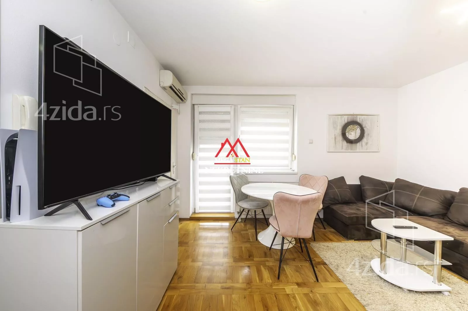 Jednoiposoban stan | 4zida