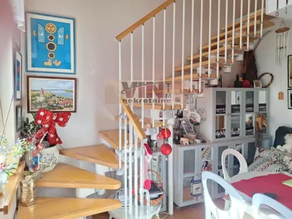 KAPETANA ZAVISICA | 4zida.rs