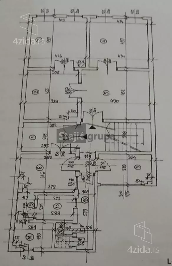 Petosoban stan | 4zida