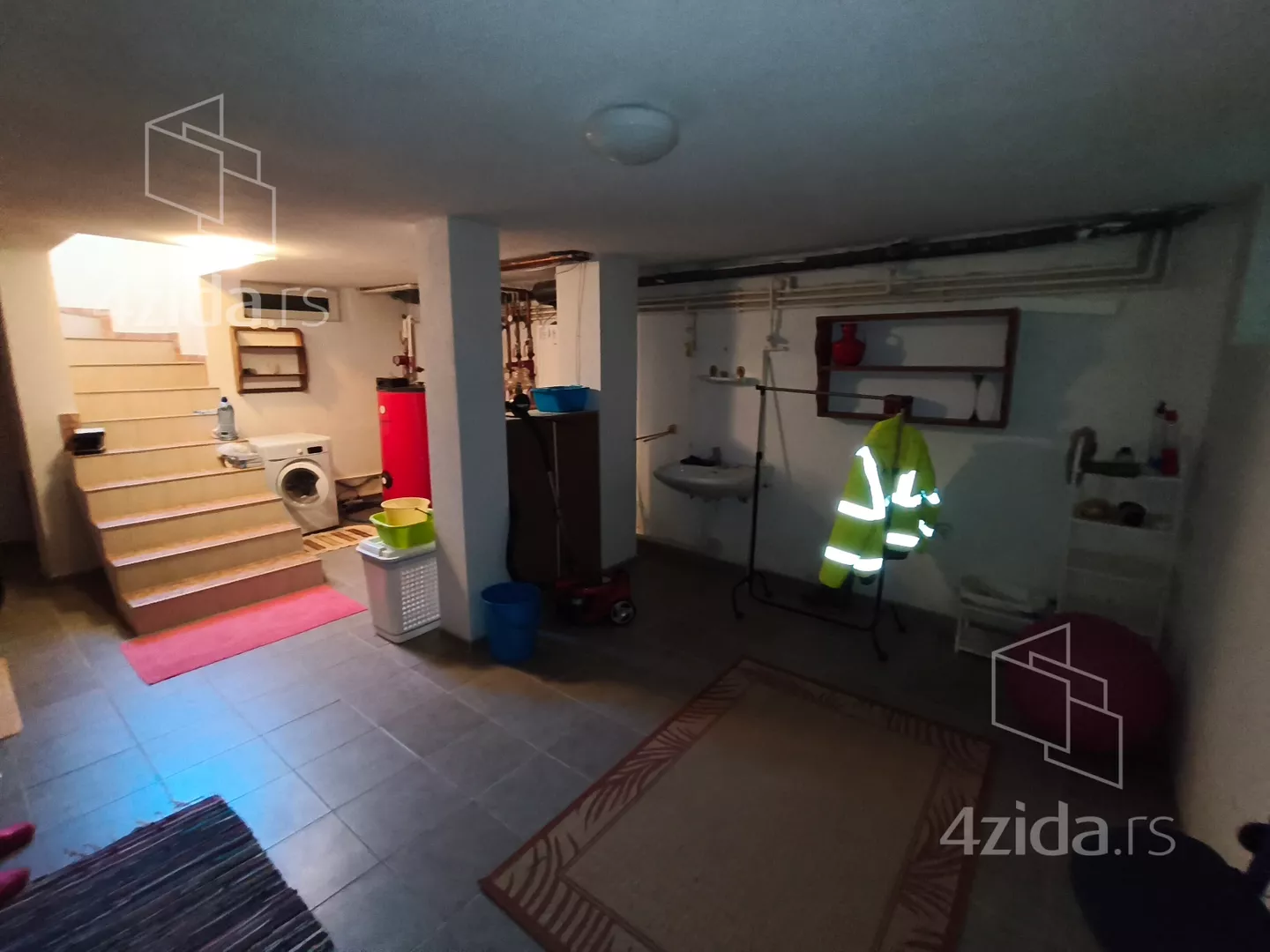 3-etažna kuća | 4zida
