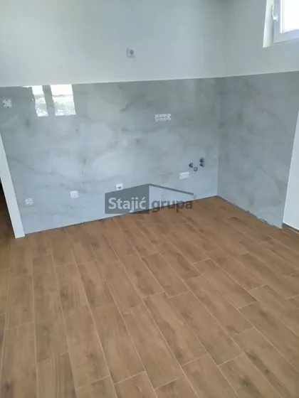 Krajiška | 4zida.rs