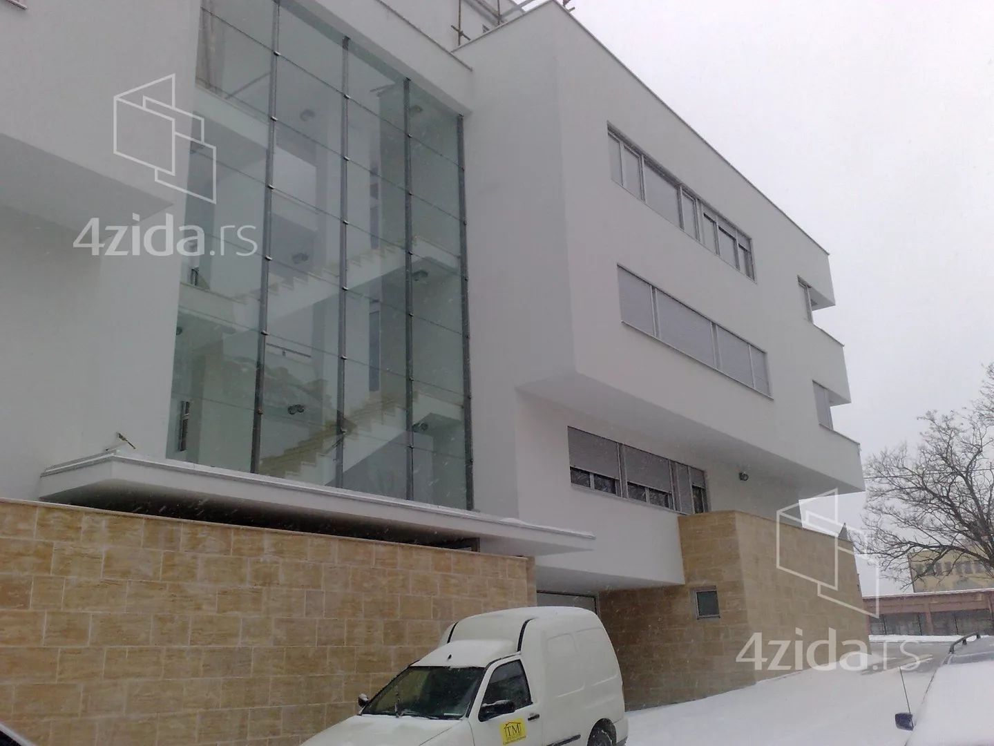 Garaža | 4zida