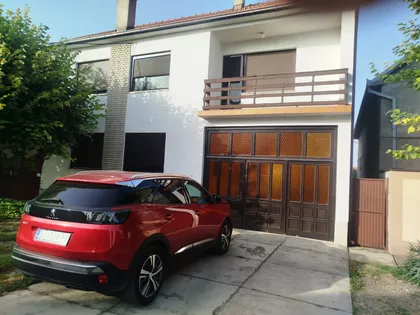 Majora Gavrilovića 11 | 4zida.rs