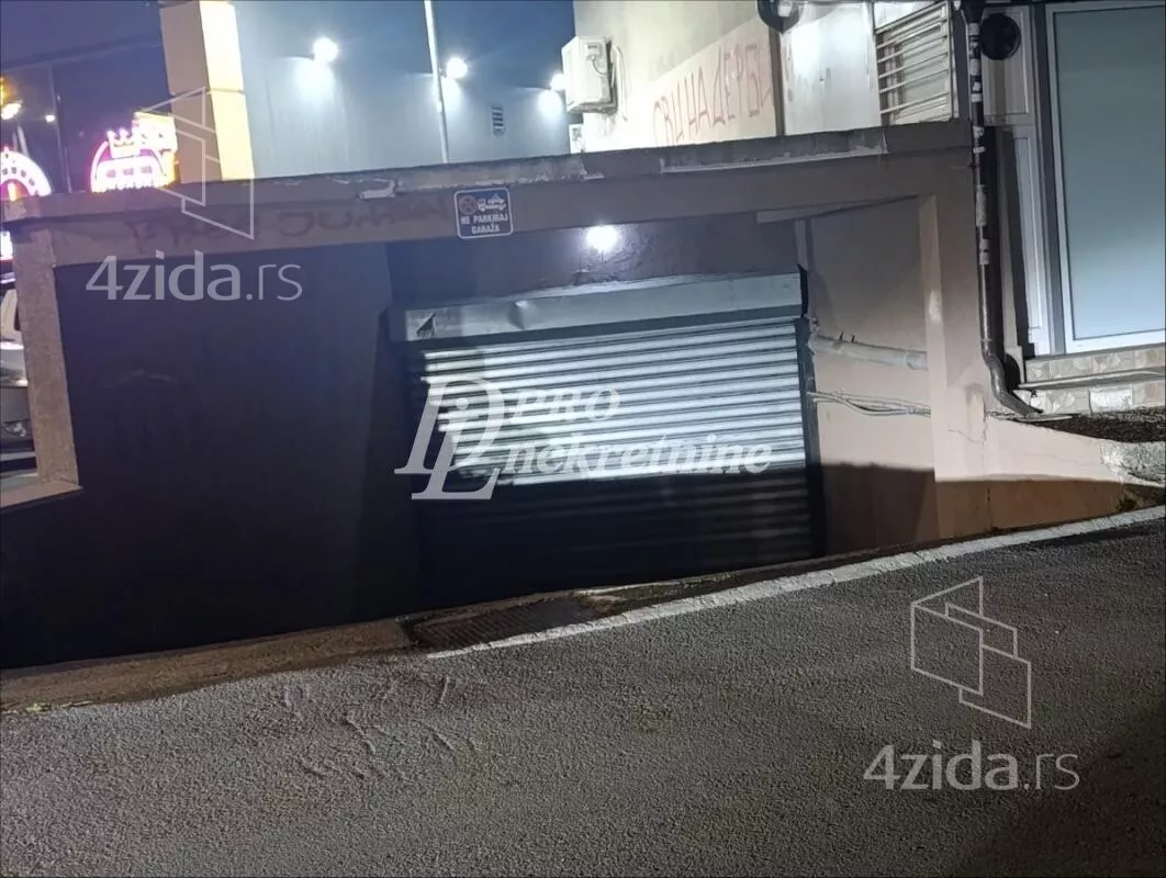 Garaža | 4zida