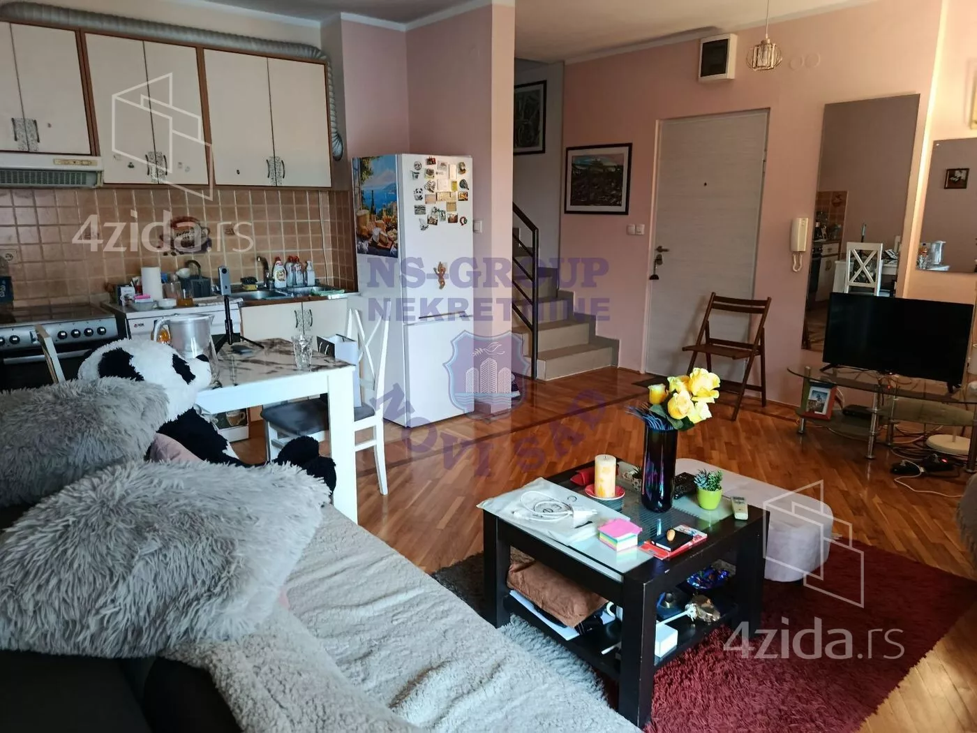 Troiposoban stan | 4zida