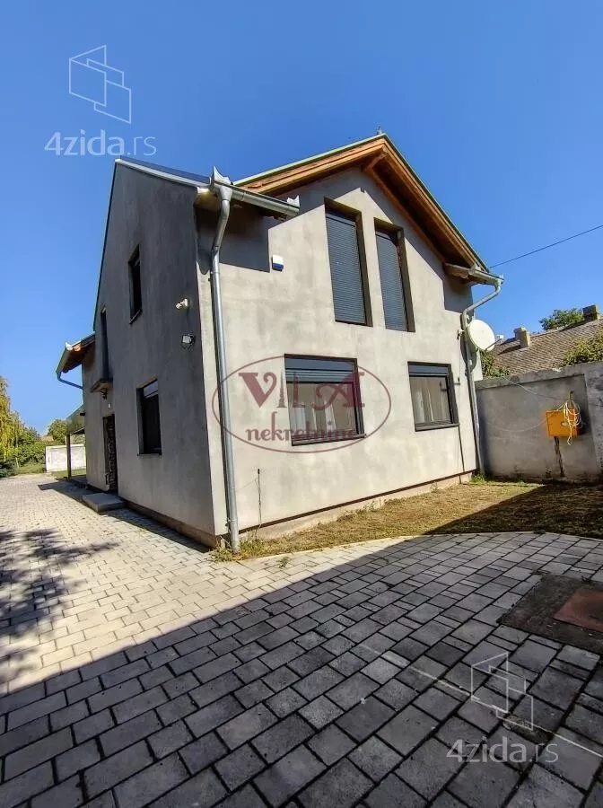 Kuća | 4zida