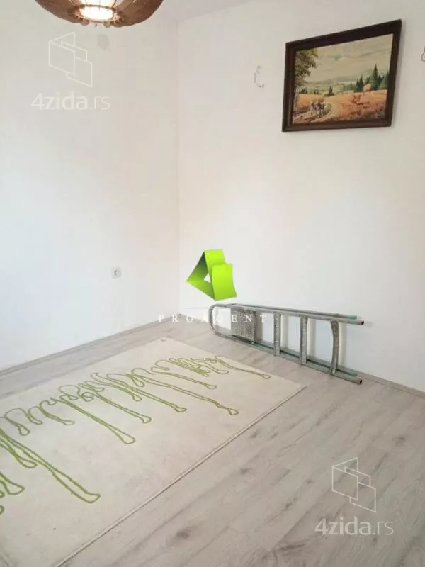 Kancelarija | 4zida