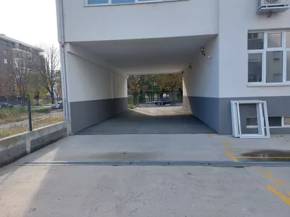 Cara Dušana 220 | 4zida.rs