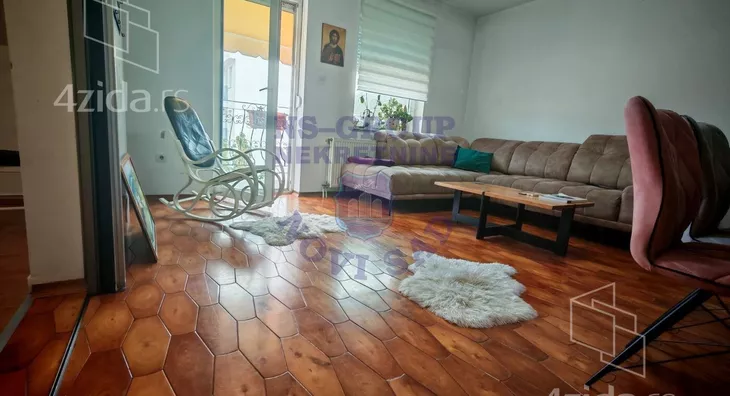 Petosoban stan | 4zida