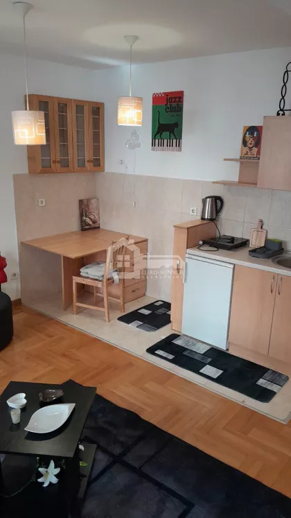 Hadži Melentijeva | 4zida.rs