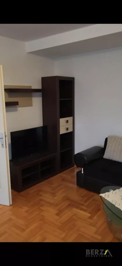 Jugovićevo | 4zida.rs