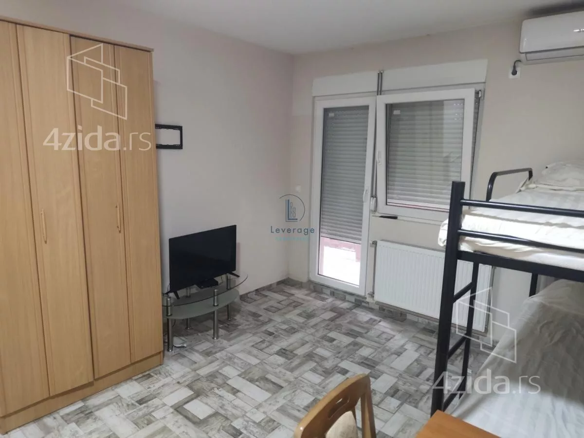 Garsonjera | 4zida