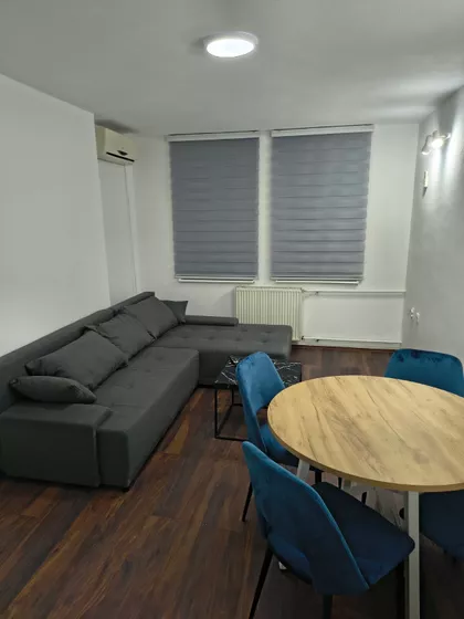 Donjovrežinska | 4zida.rs