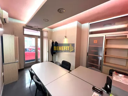 Vukov Spomenik | 4zida.rs