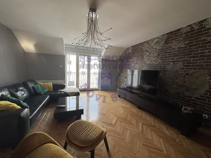 Trg Marije Trandafil | 4zida.rs