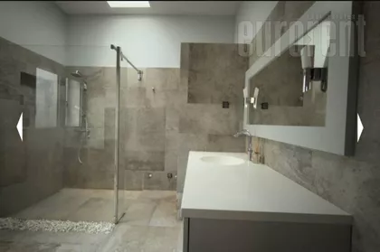 CRVENI KRST | 4zida.rs