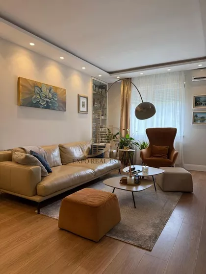 KRALJEVIĆA MARKA | 4zida.rs