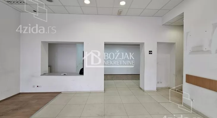 Poslovni prostor | 4zida