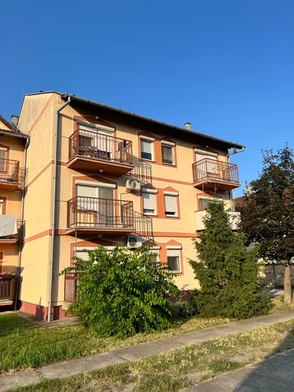 Kertvaroš | 4zida.rs