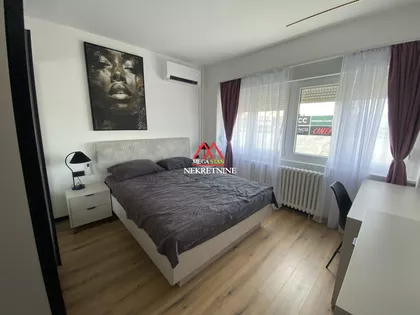 Bulevar Cara Lazara | 4zida.rs